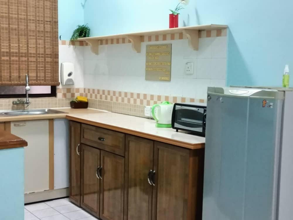 Paradise Seaview Homestay Port Dickson Exterior photo