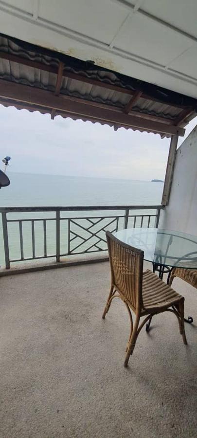 Paradise Seaview Homestay Port Dickson Exterior photo